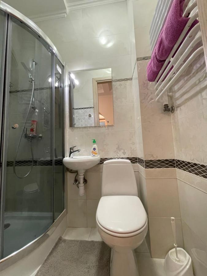 3 Rooms Apartments In The City Centr Львов Экстерьер фото