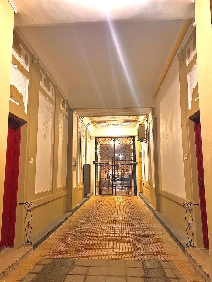 3 Rooms Apartments In The City Centr Львов Экстерьер фото
